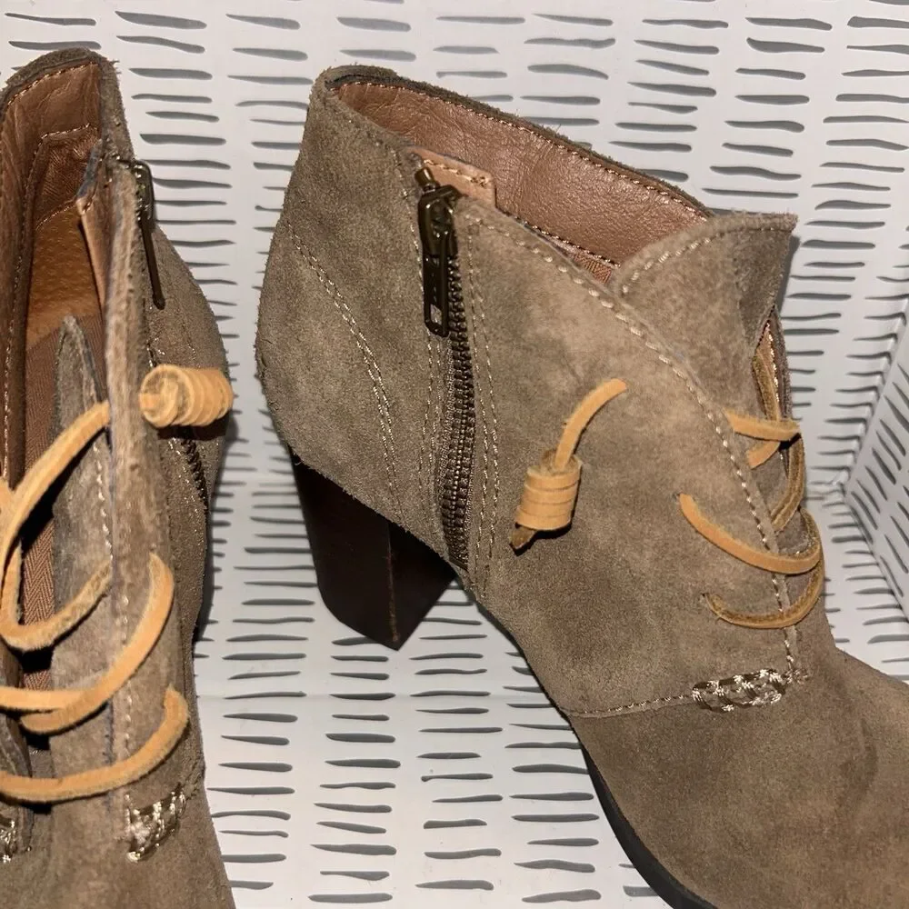 Sperry Women's Dasher Gale Boot‎ Size 9 Block Heel Bootie Lace Up Tan Suede
